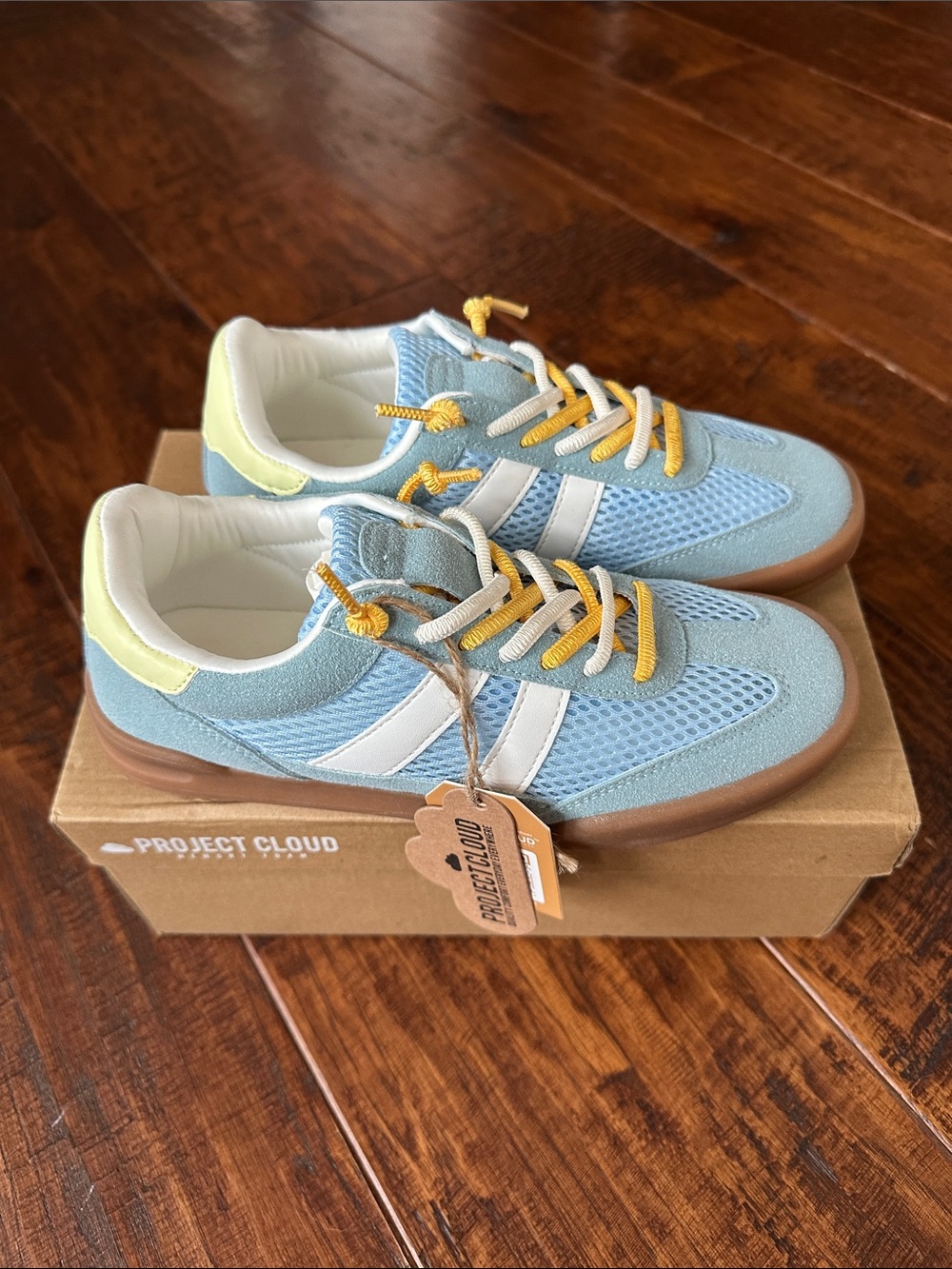 Project Cloud Women’s Light Blue & Yellow Retro Runner Sneakers